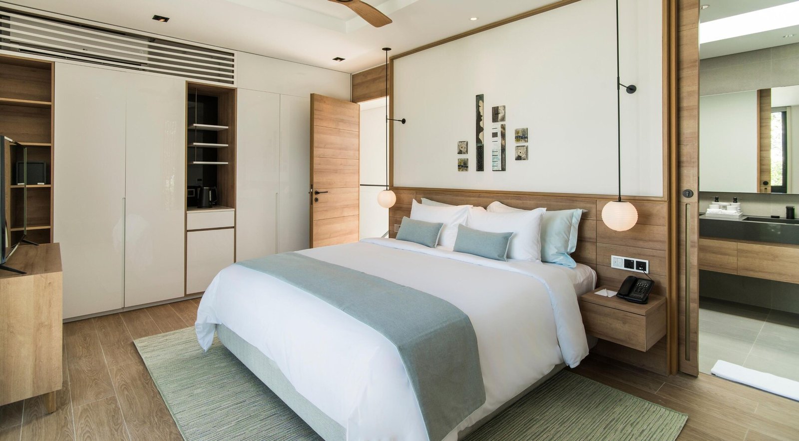 Sailing Club Signature Resort — vibe