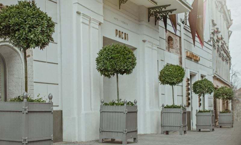 Hotel Pacai, backstory