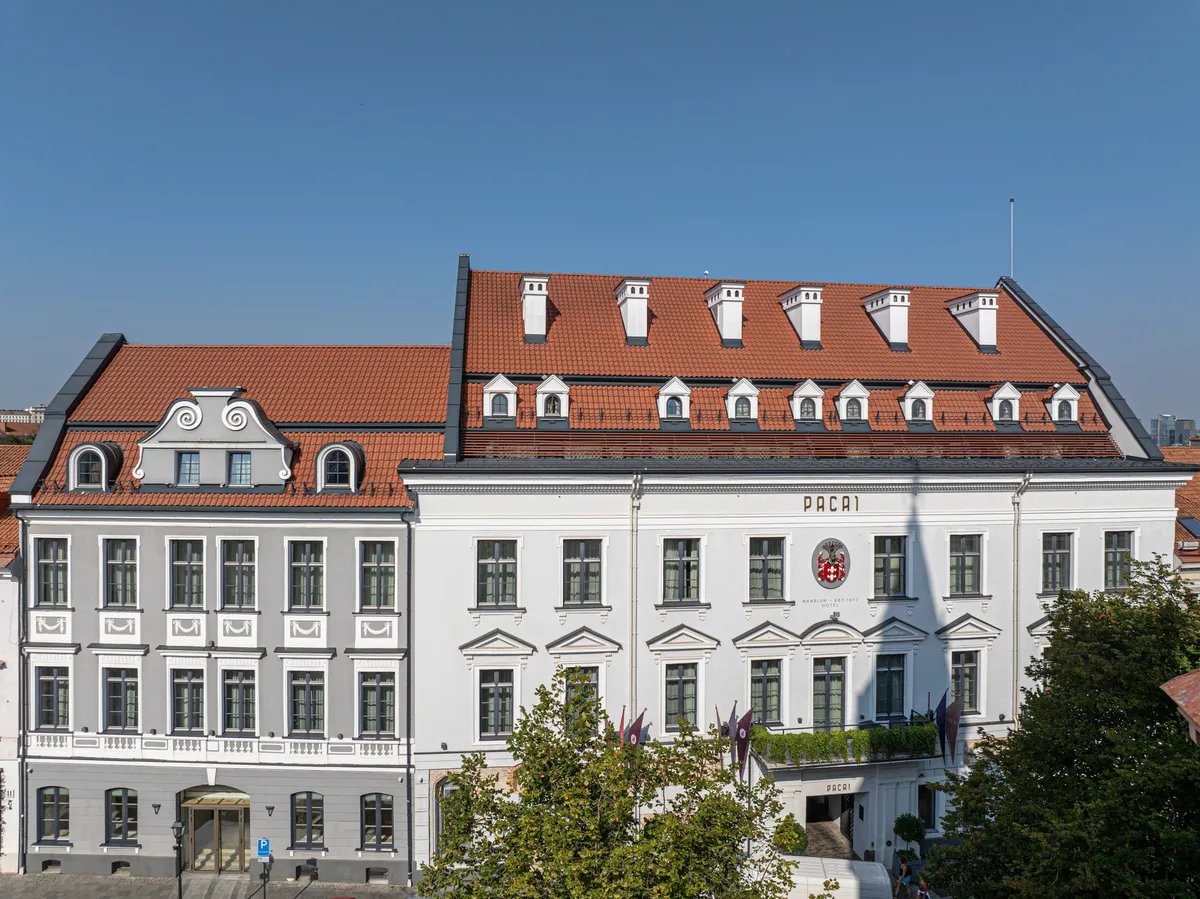 Hotel Pacai, backstory