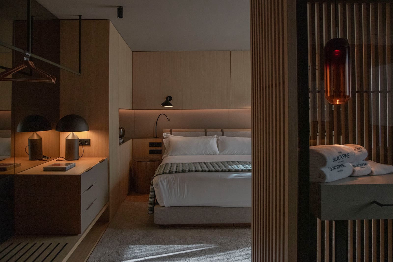 The Blackpine Hotel, rooms