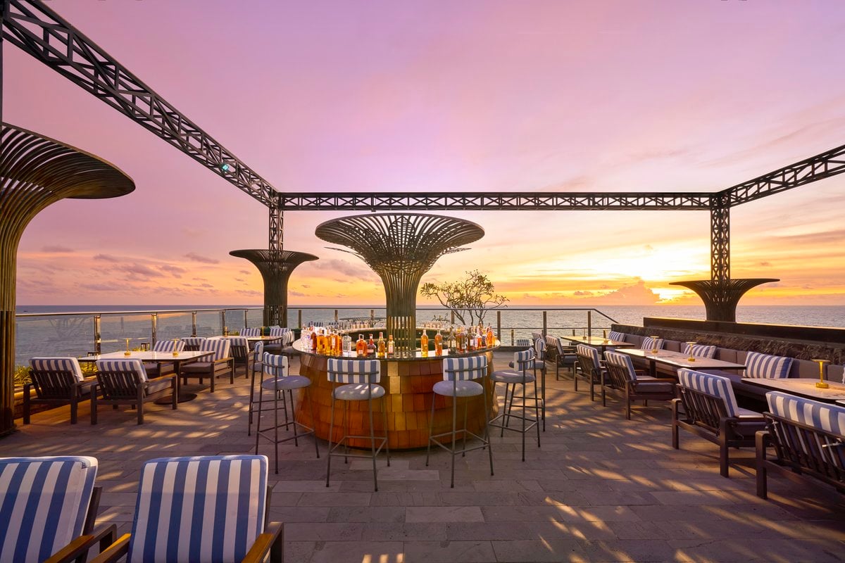 WorldHotels Long Beach Resort Phu Quoc, at the table