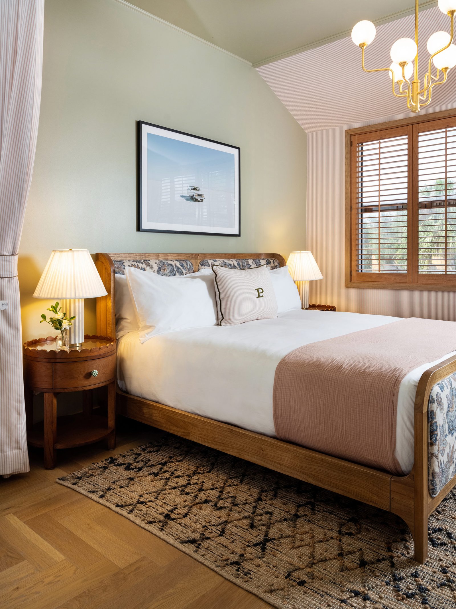 Palihouse Hyde Park Village, rooms