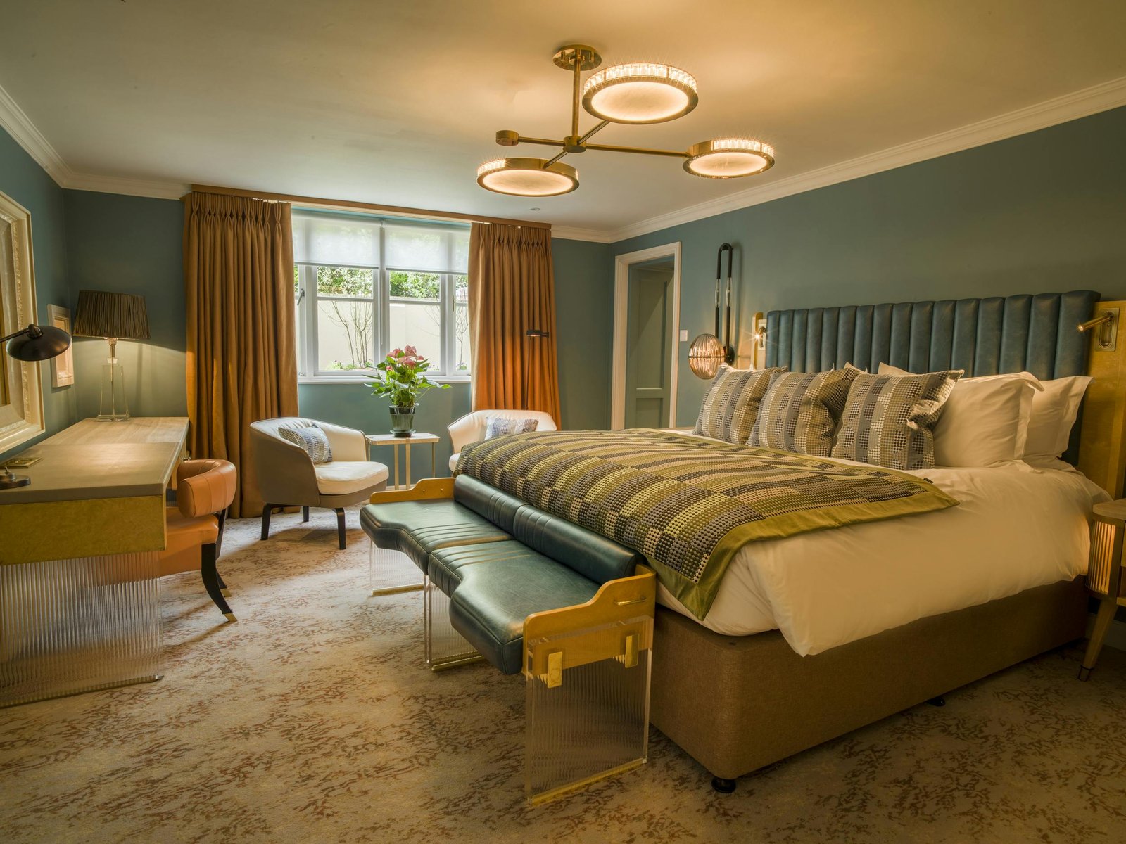 Homewood, rooms