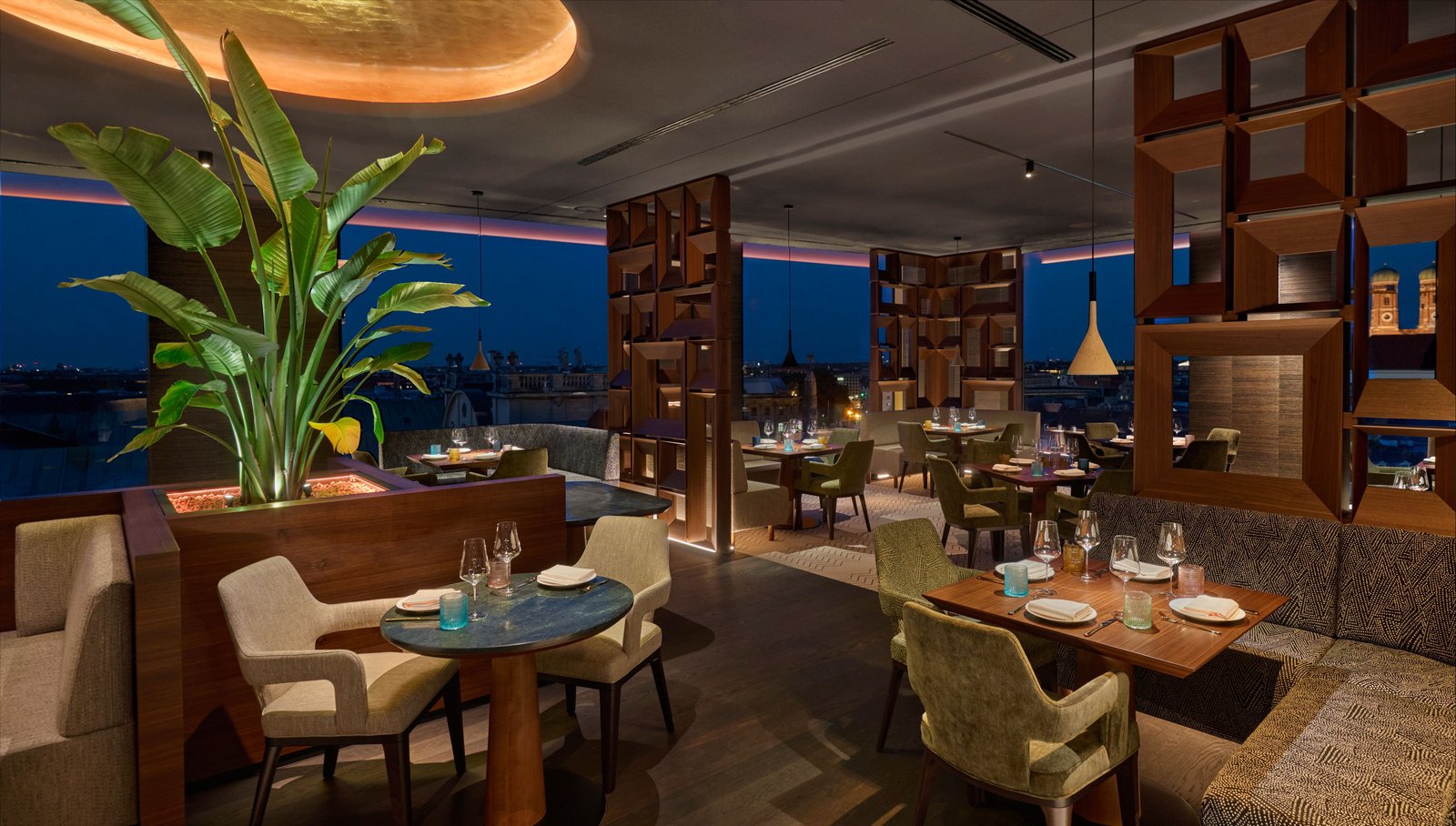 Koenigshof, a Luxury Collection Hotel, Munich, eat & drink