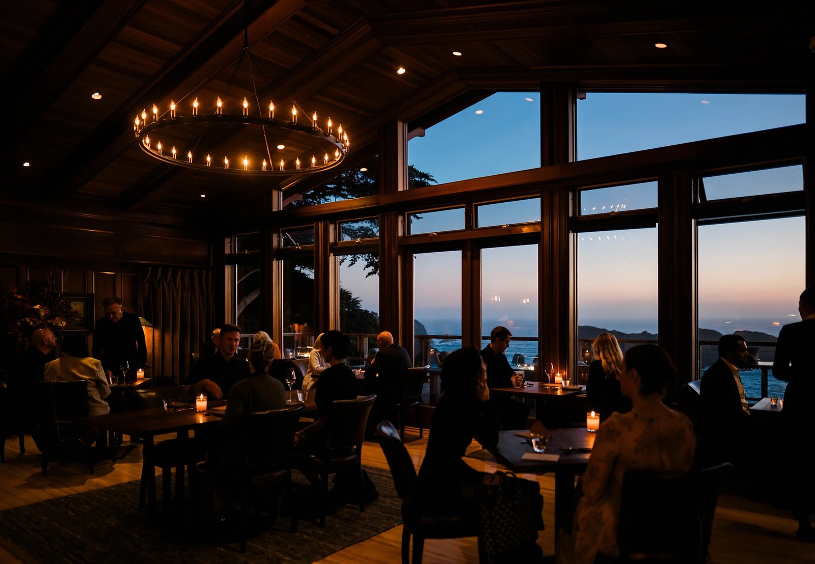 Harbor House Inn