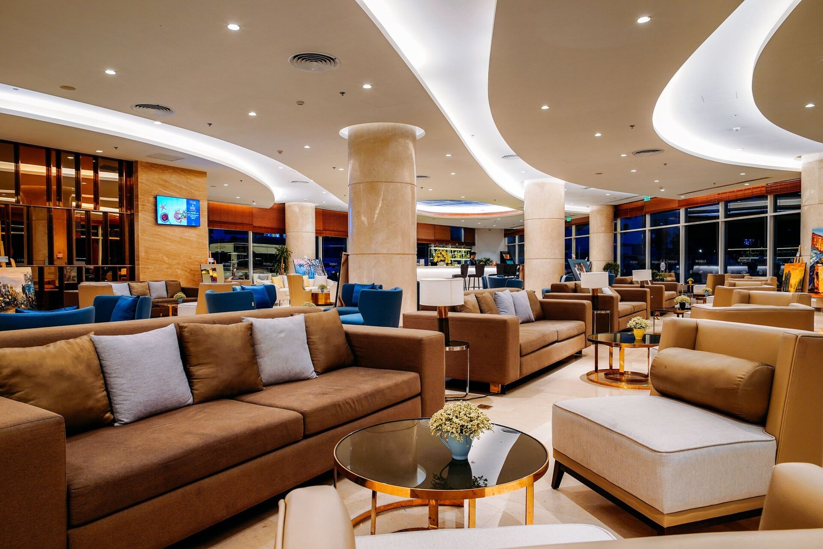 Seashells Phu Quoc Hotel & Spa — eat & drink