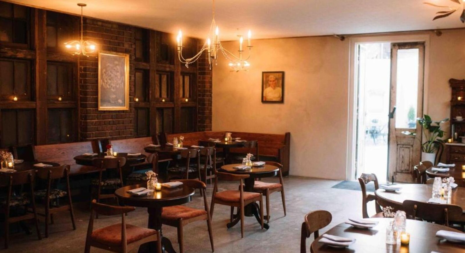 The Hotel Chalet, eat & drink
