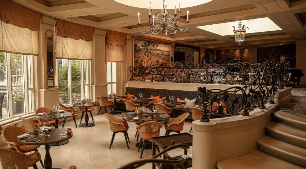 The Vineyard Hotel, eat & drink