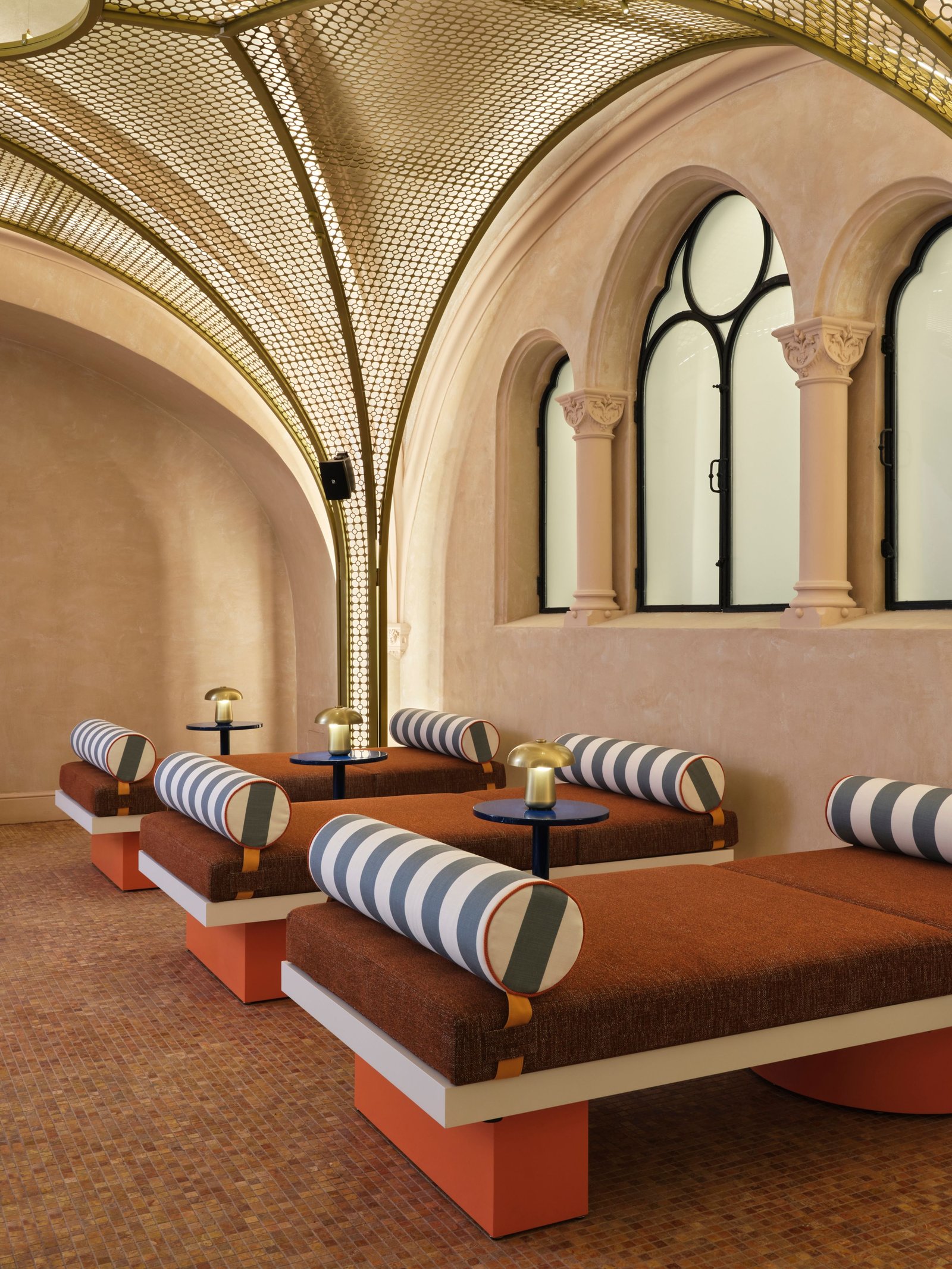 W Budapest, wellness
