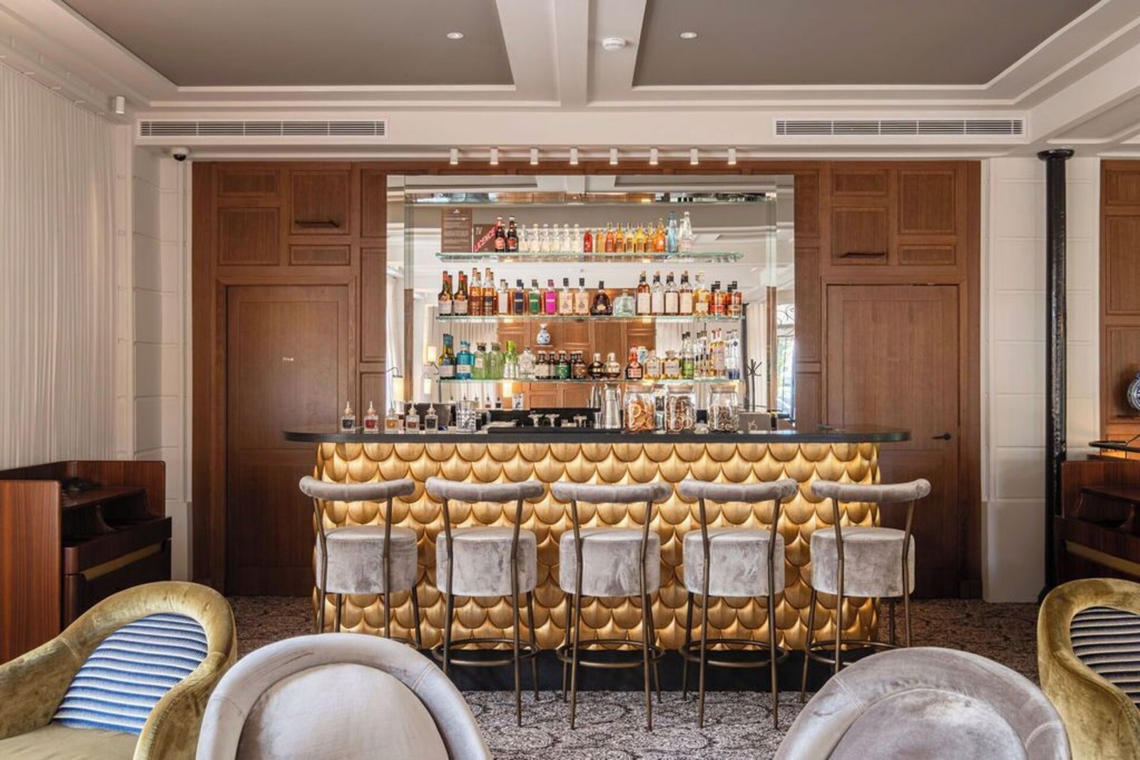 Hôtel Les Lumières, eat & drink