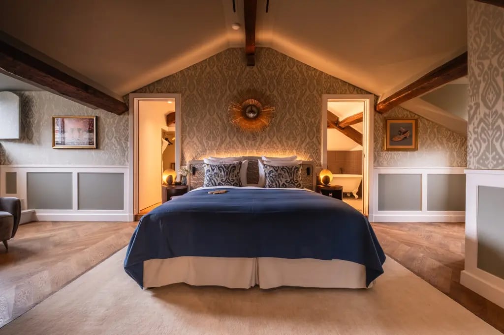Hôtel Les Lumières, rooms