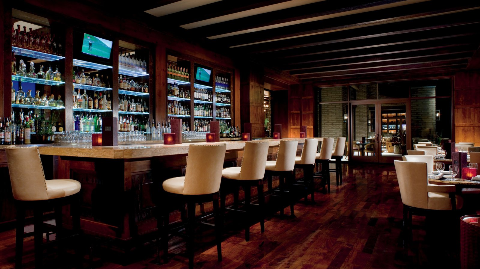 The Ritz-Carlton, Dove Mountain, at the table