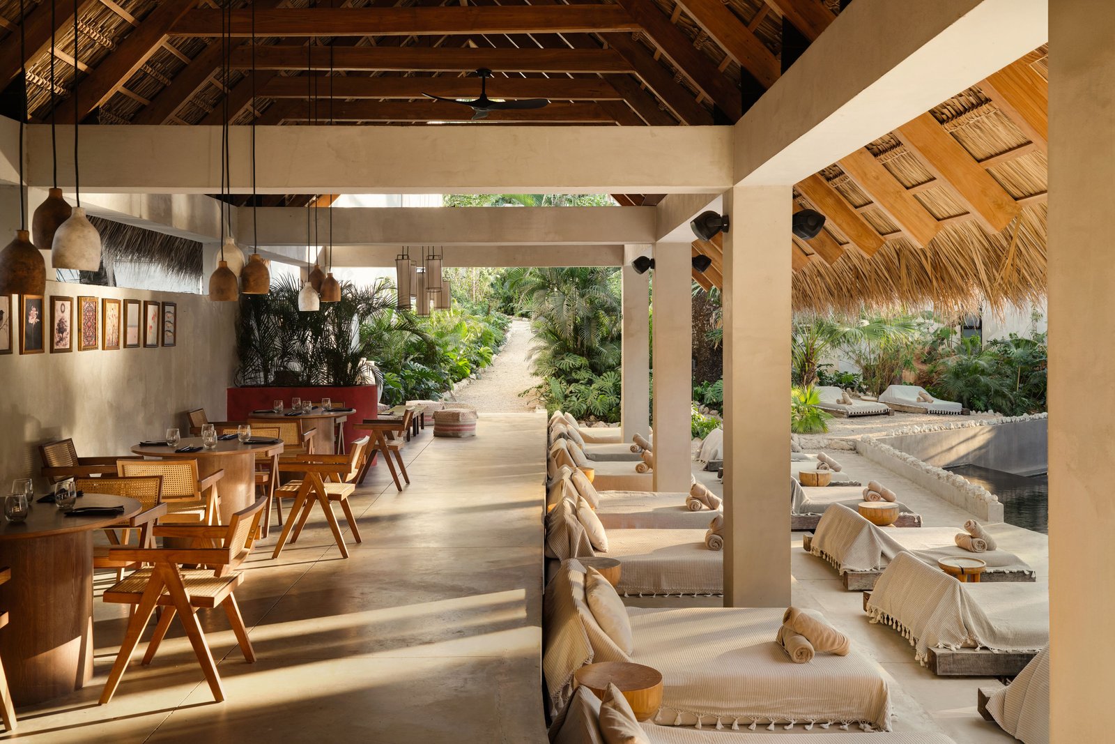 Esh Hotel & Spa, a Member of Design Hotels, eat & drink