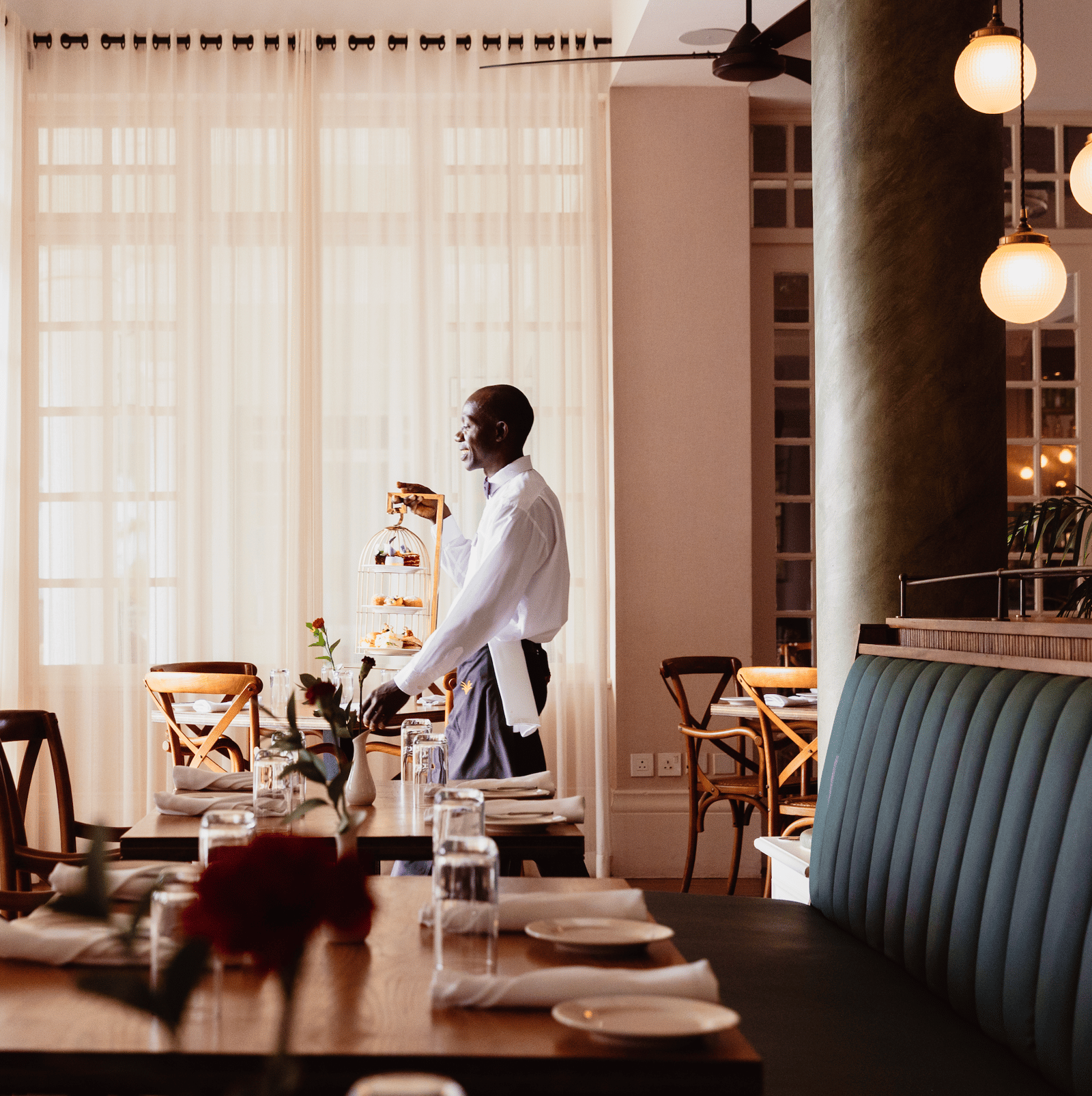 Hemingways Nairobi, eat & drink