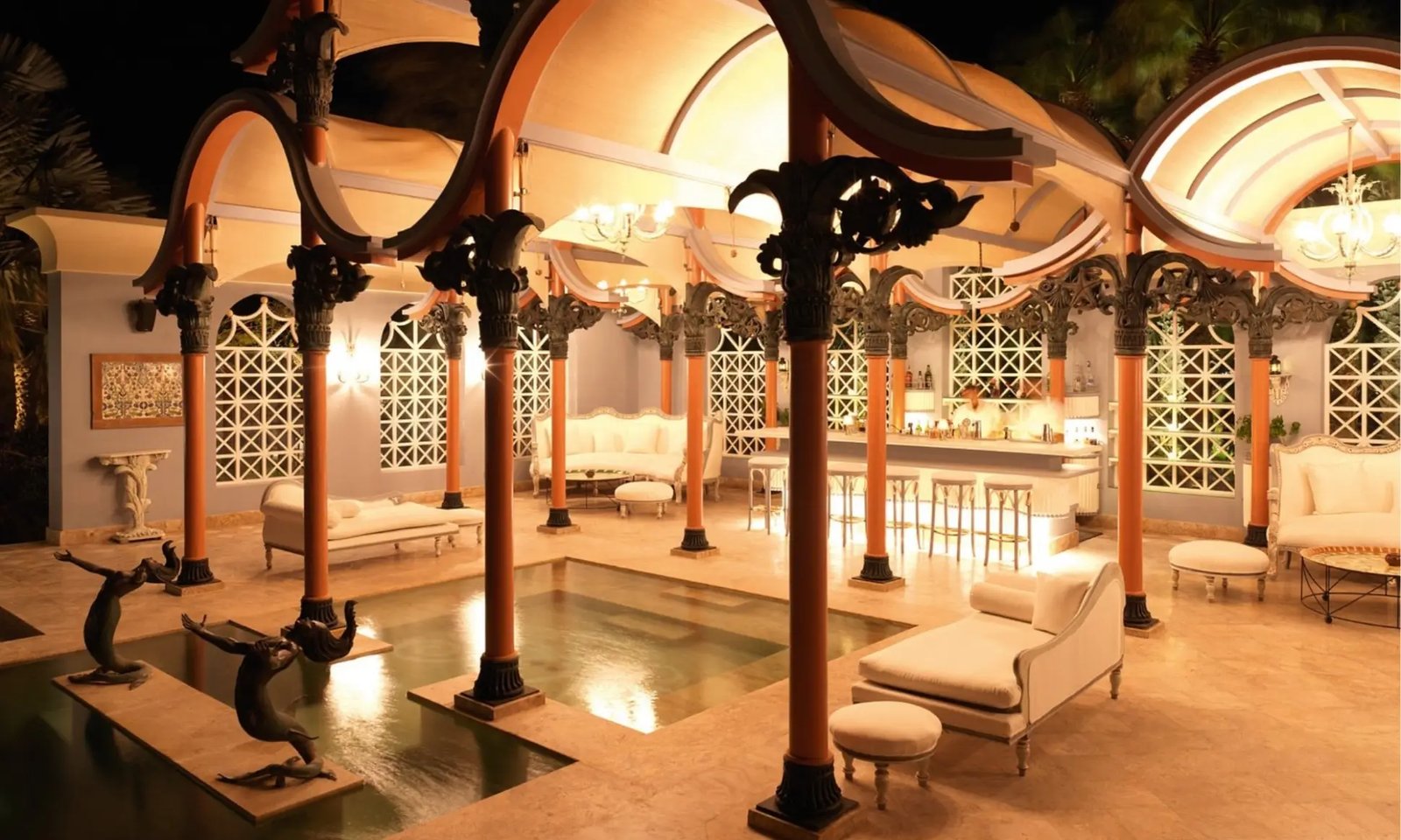 La Maison Bleue El Gouna, eat & drink