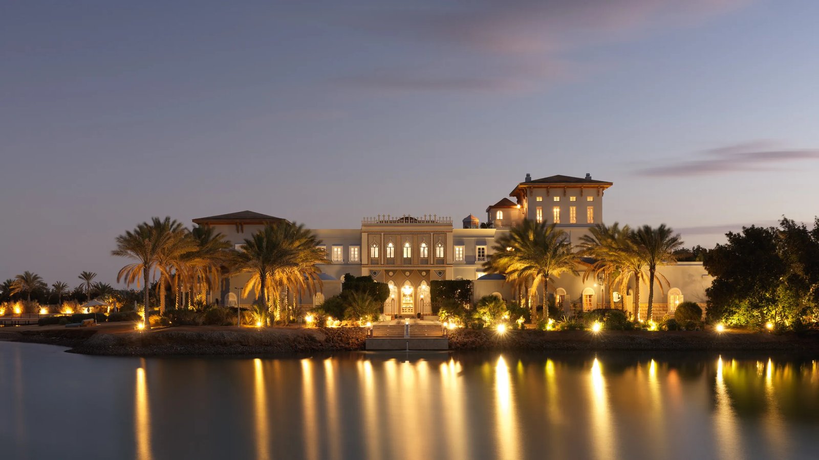 La Maison Bleue El Gouna, backstory