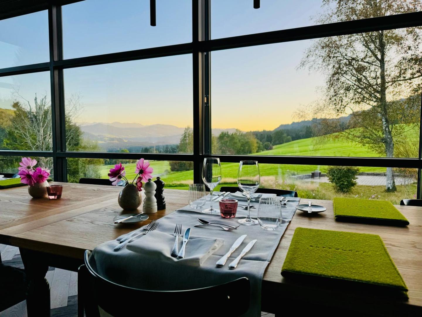 Alpenloge Design Hotel, at the table