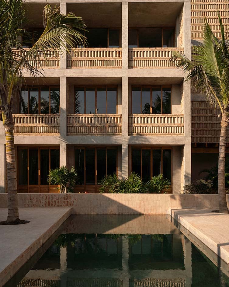Hotel Humano, the pool