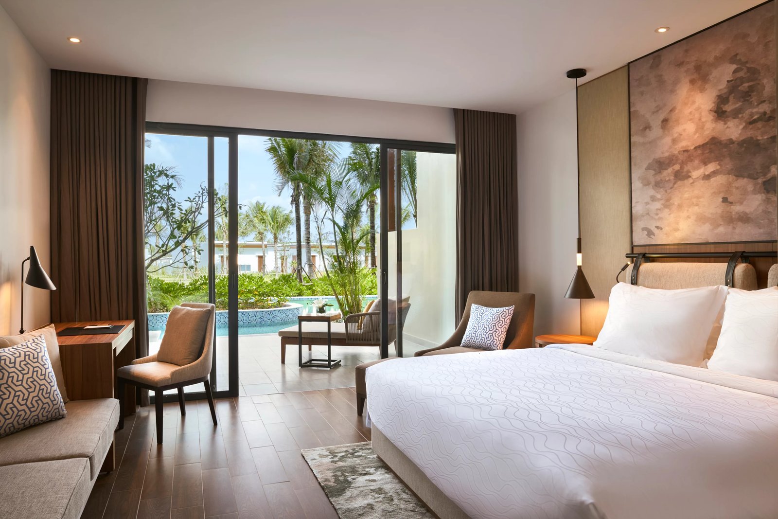 Mövenpick Resort Waverly Phu Quoc — rooms