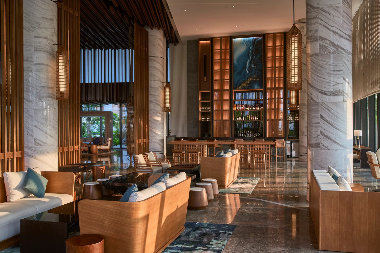 Mövenpick Resort Waverly Phu Quoc — eat & drink