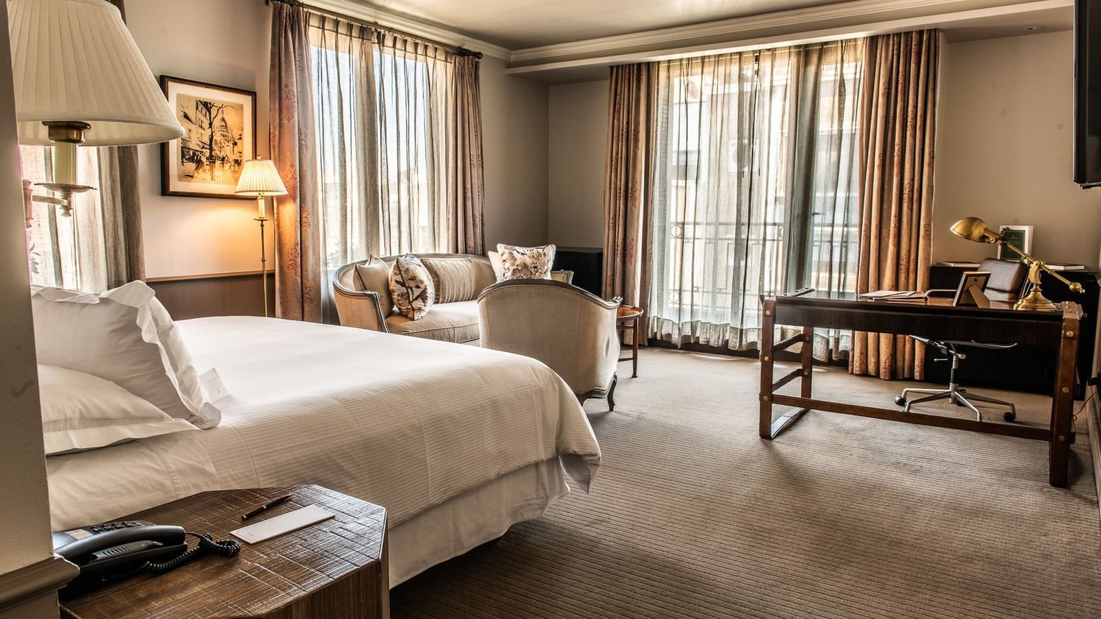 The Singular Santiago, rooms