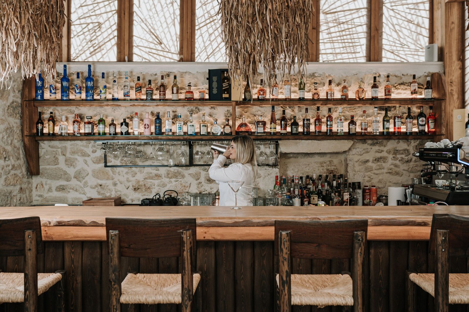 Manili Boutique Suites & Villas, manili bistro