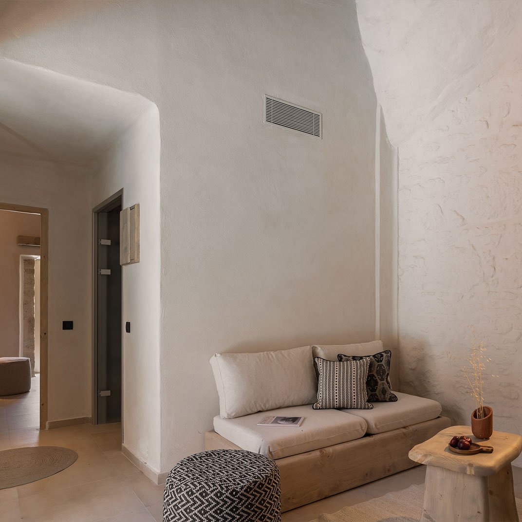 Manili Boutique Suites & Villas