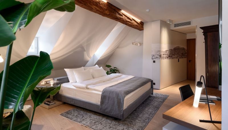 Zlata Ladjica, rooms