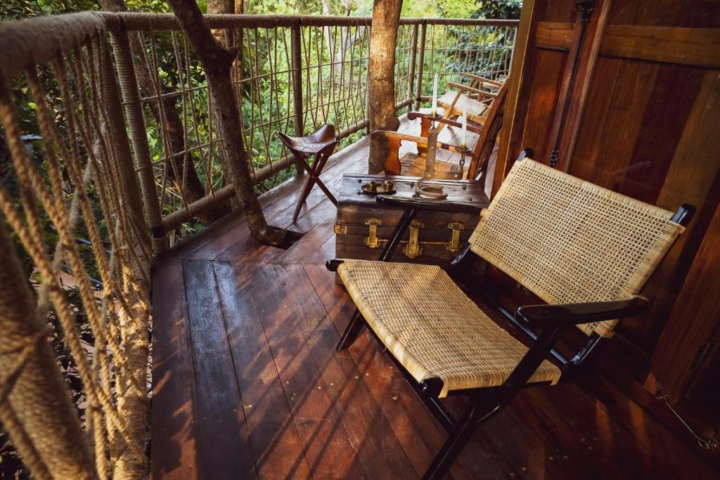 Akra Collection Layan Hideaway Villas — vibe