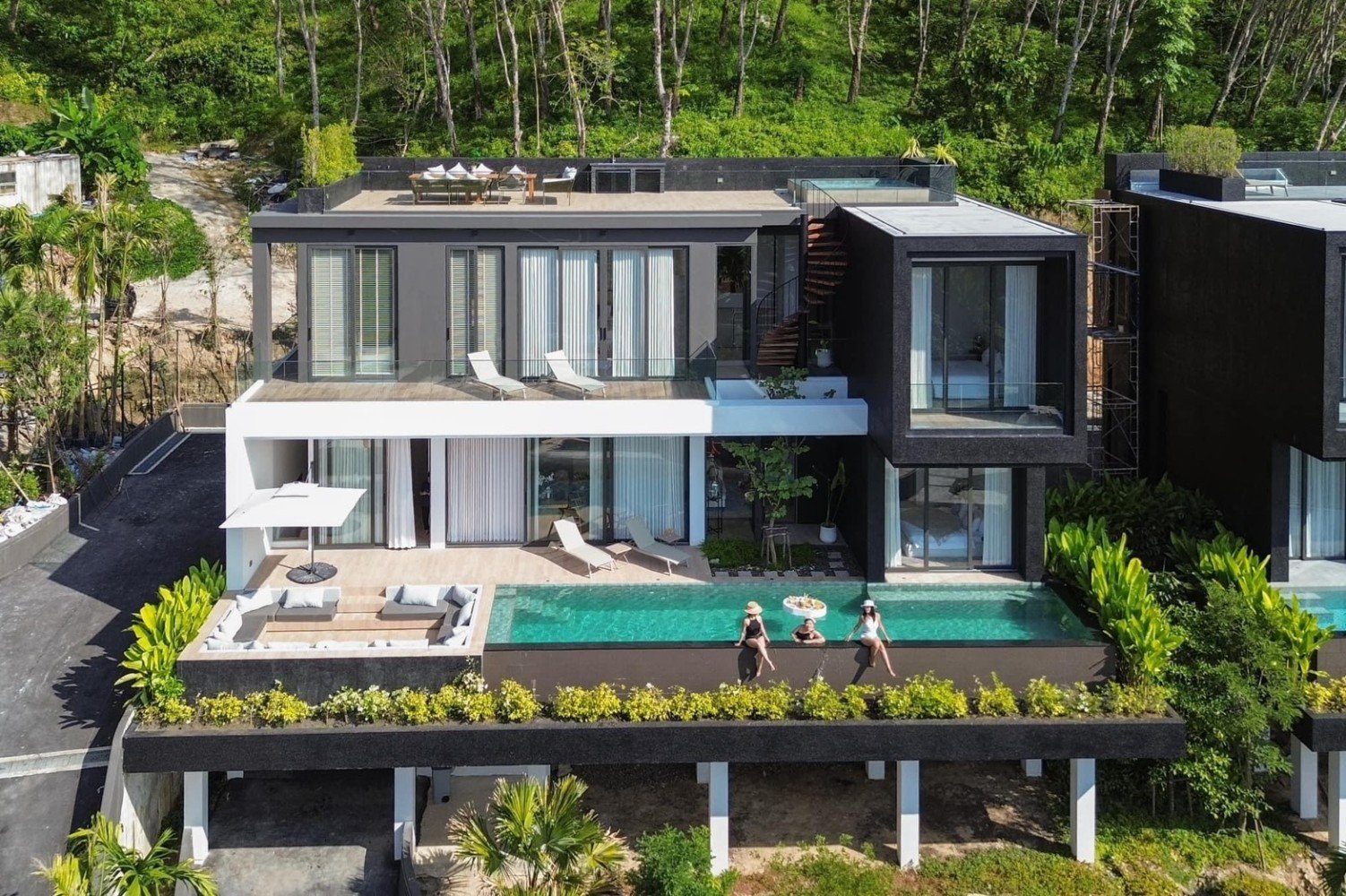 Akra Collection Layan Hideaway Villas — rooms