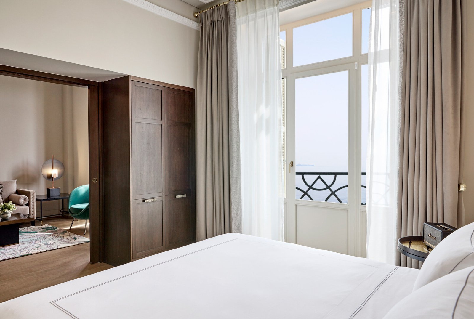 ON Residence, rooms