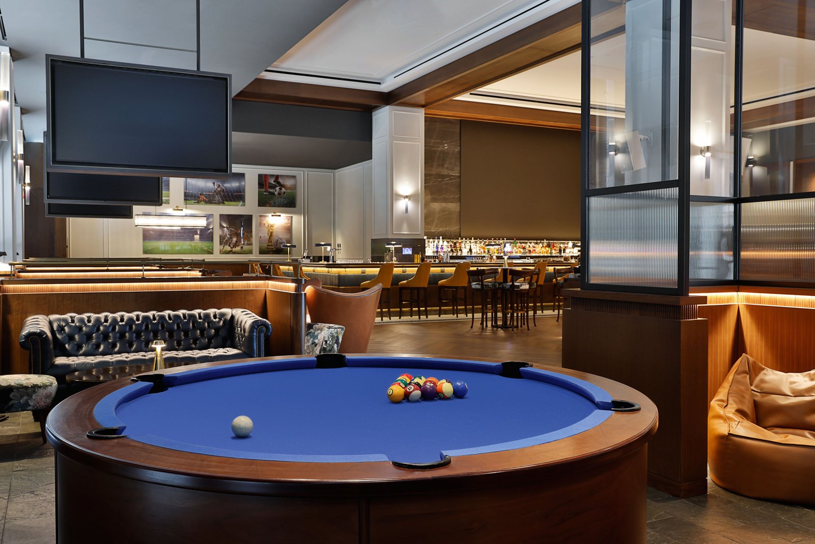 The Ritz-Carlton, Amman, eat & drink