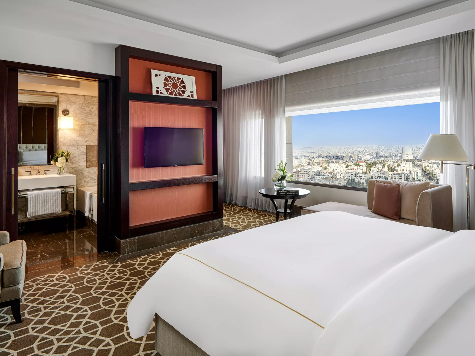 Fairmont Amman, rooms