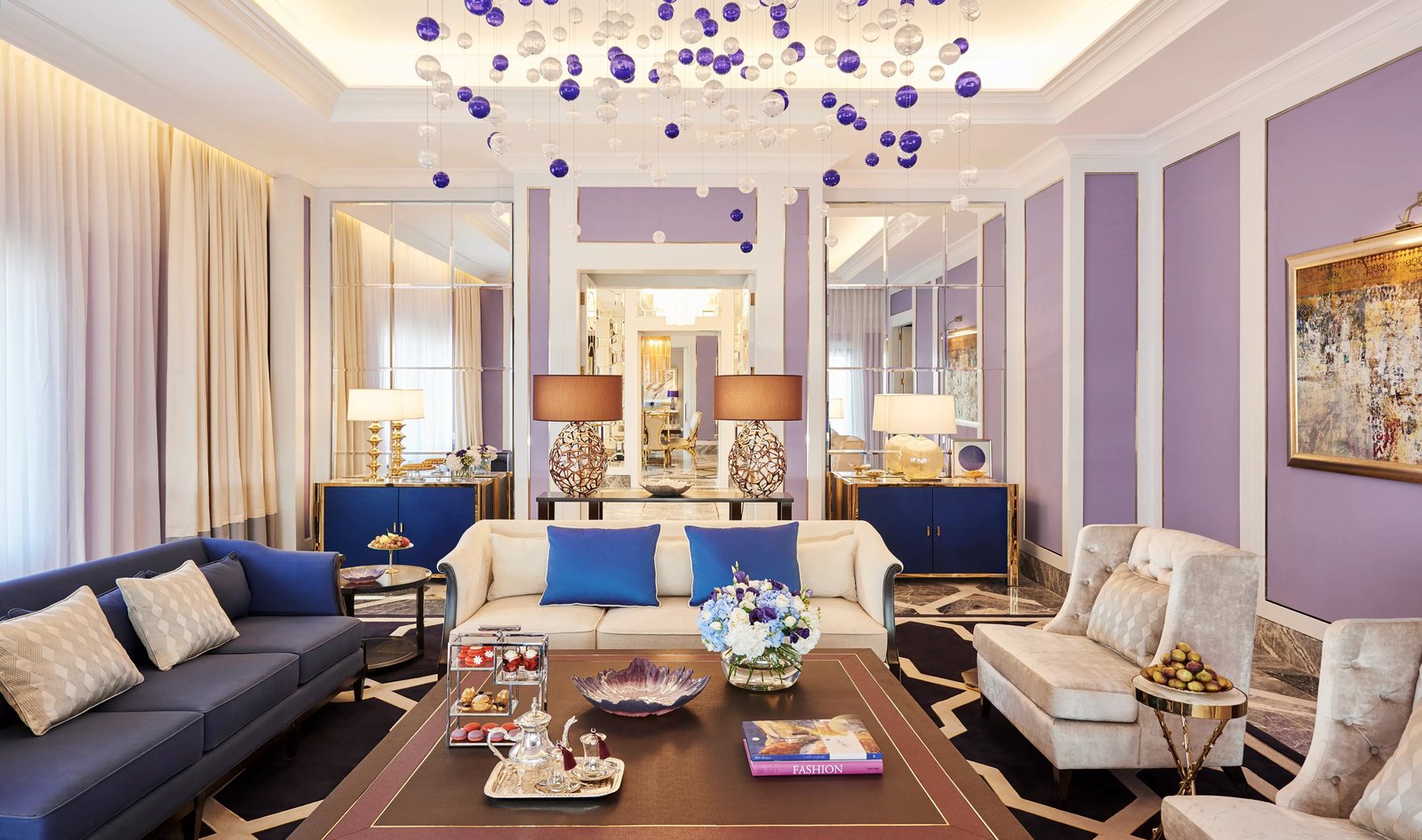 Fairmont Amman, vibe