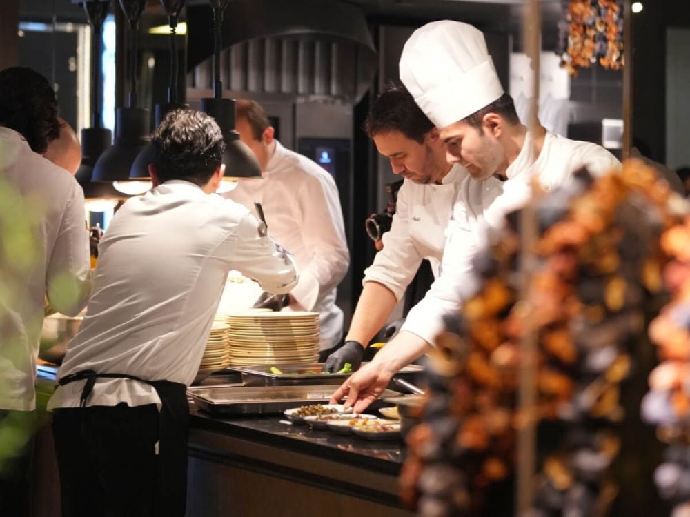 Princes' Palace Resort, eat & drink