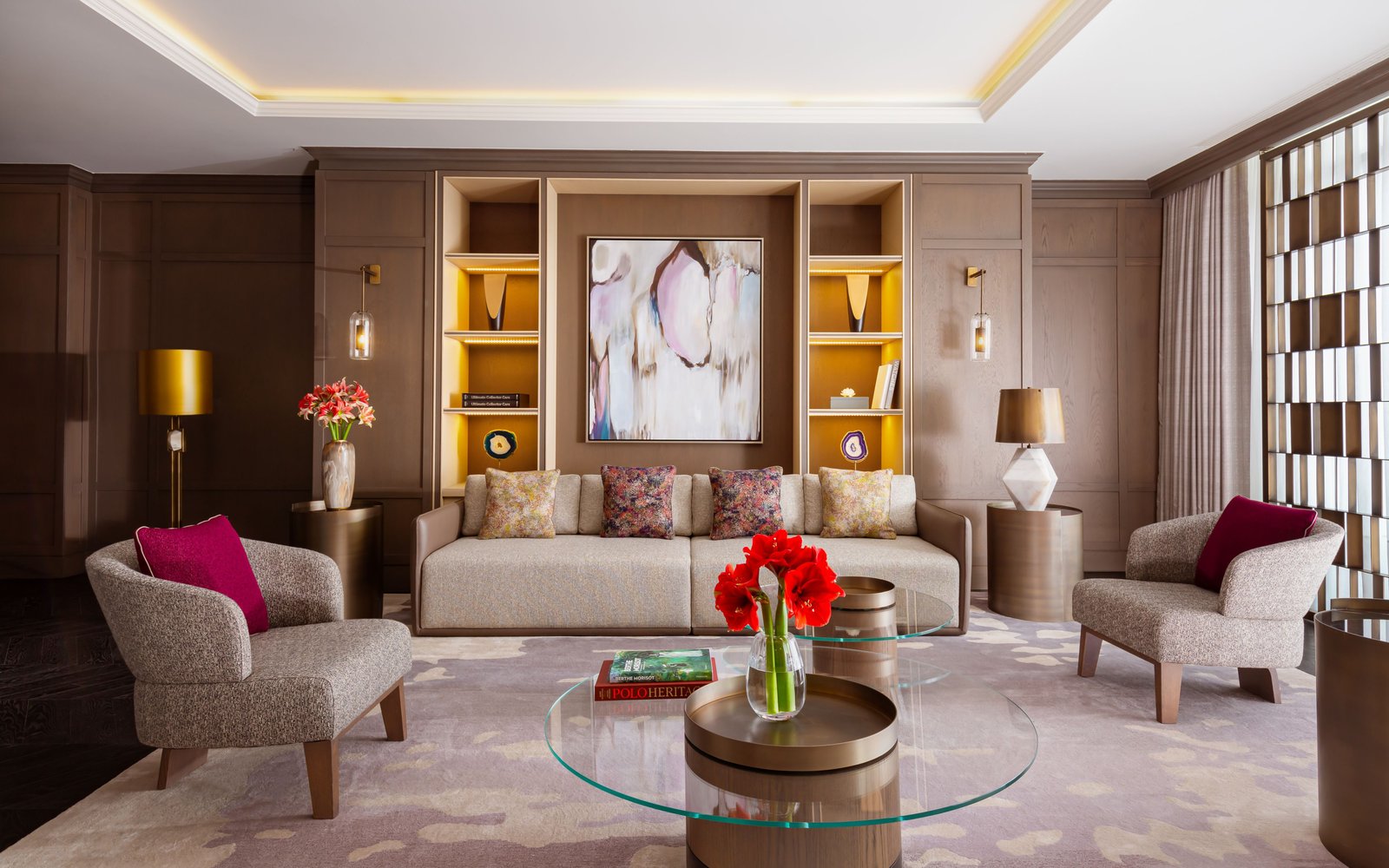 The Ritz-Carlton, Baku, vibe