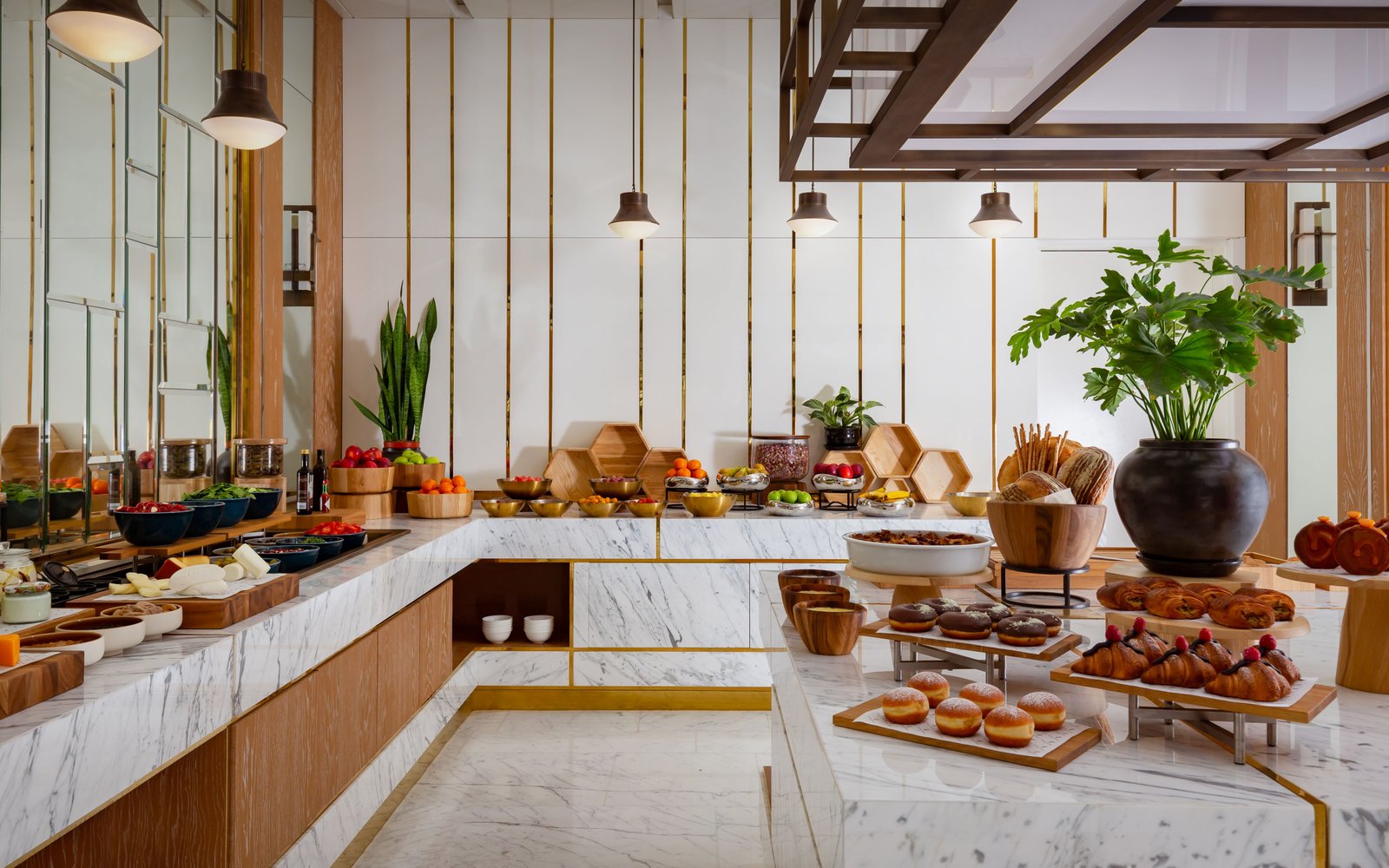 The Ritz-Carlton, Baku, eat & drink