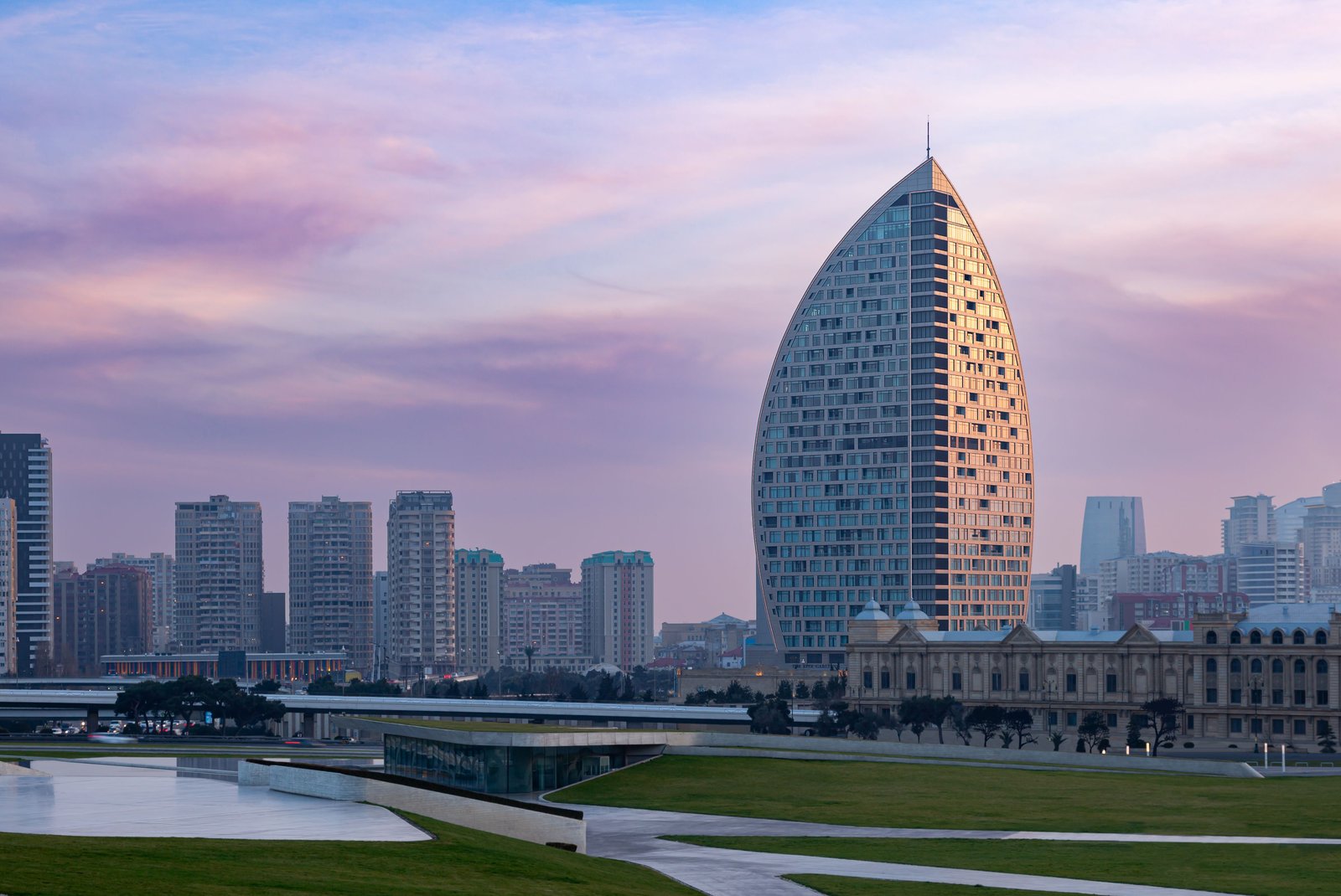 The Ritz-Carlton, Baku, backstory