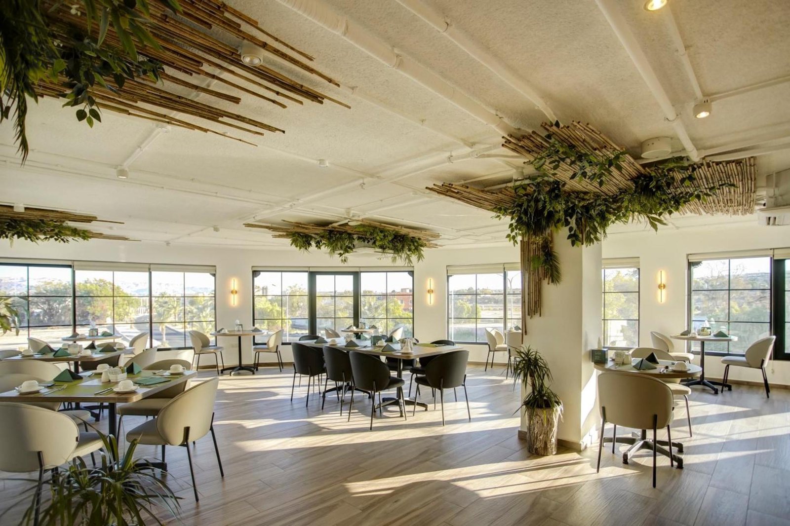 Bratus Hotel, eat & drink