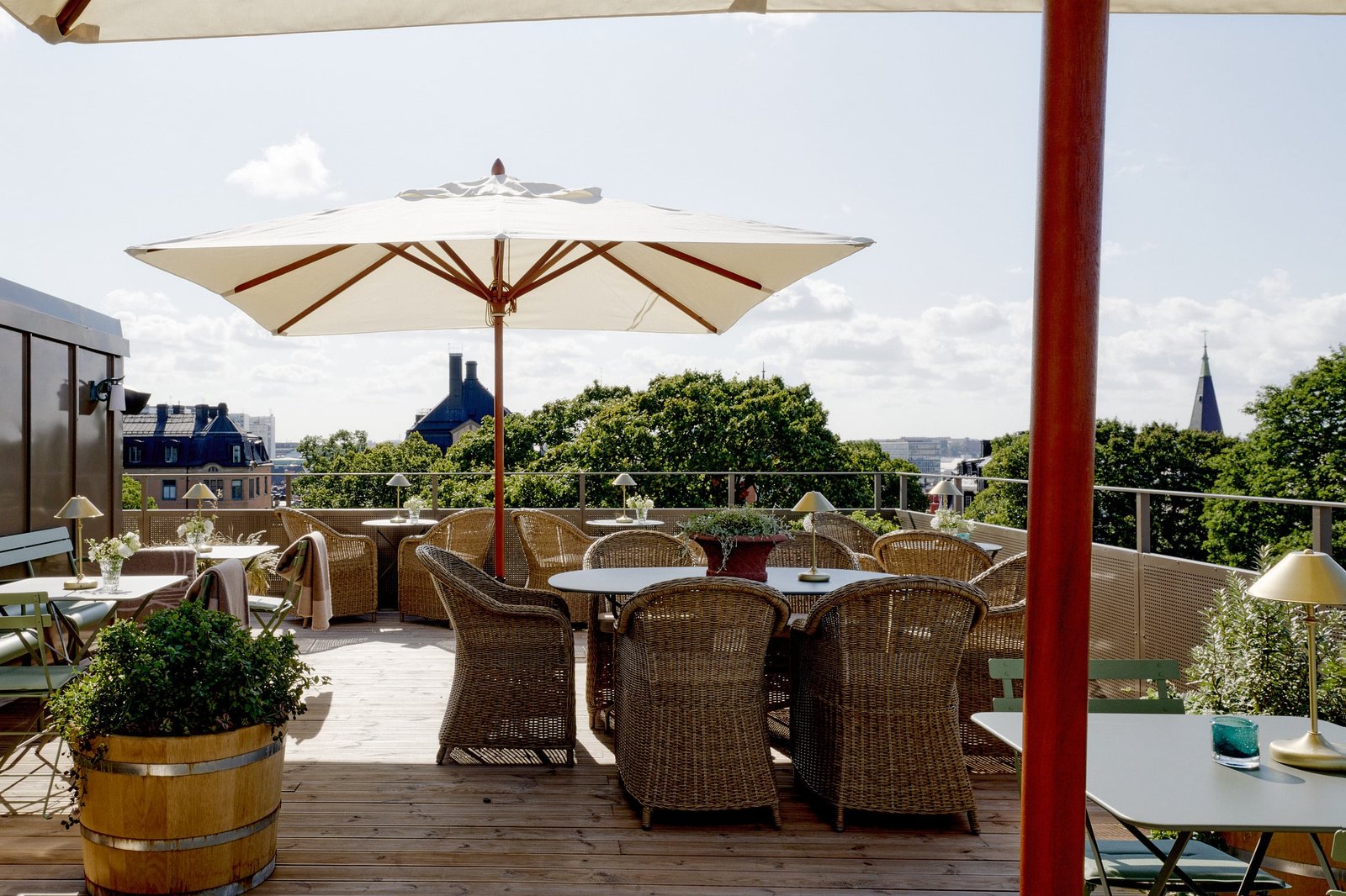 Villa Dahlia, eat & drink