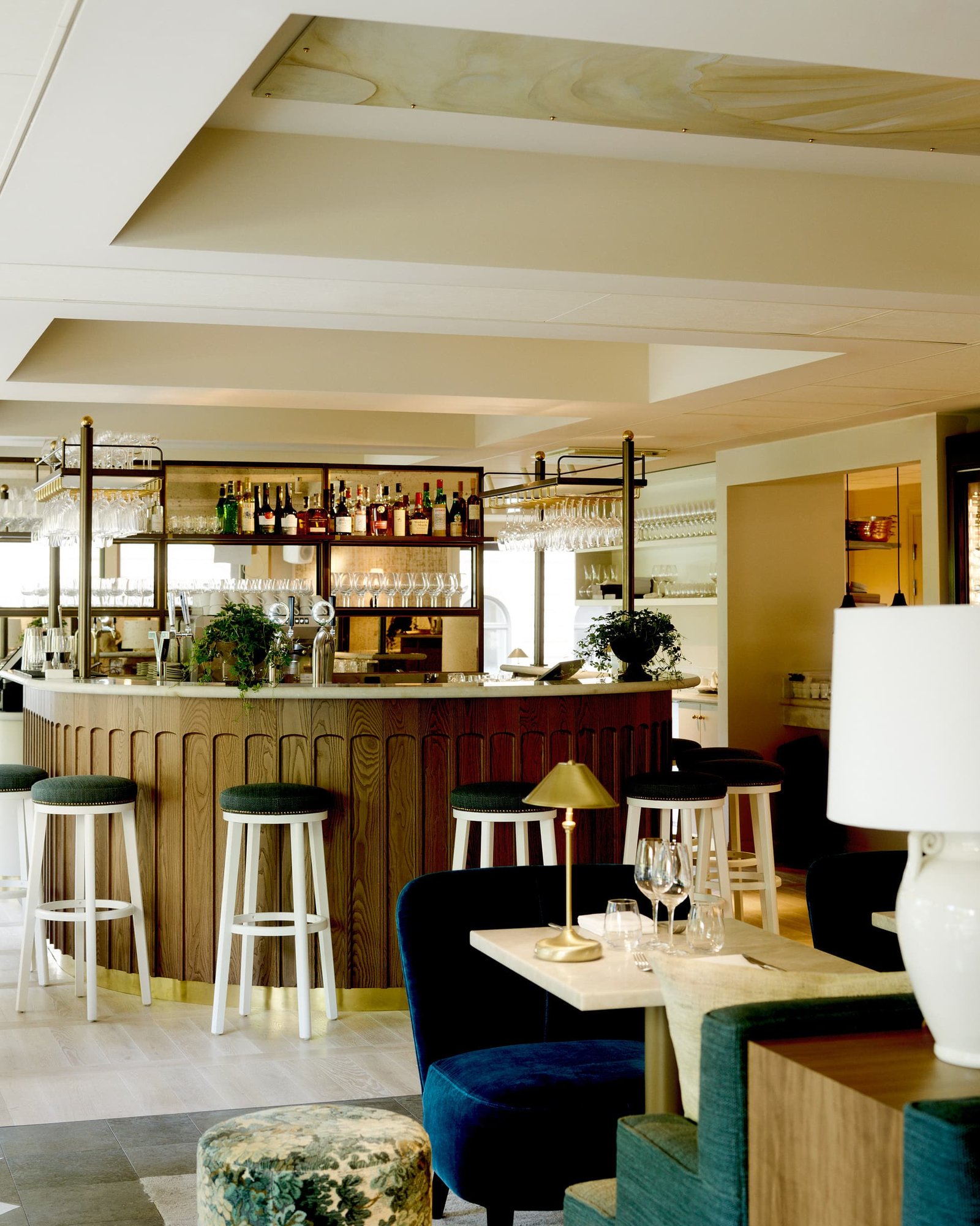Villa Dahlia, eat & drink