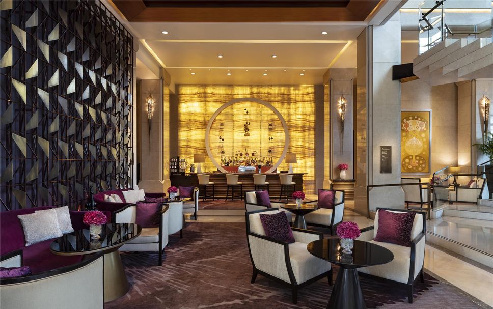 Siam Kempinski Hotel Bangkok — eat & drink