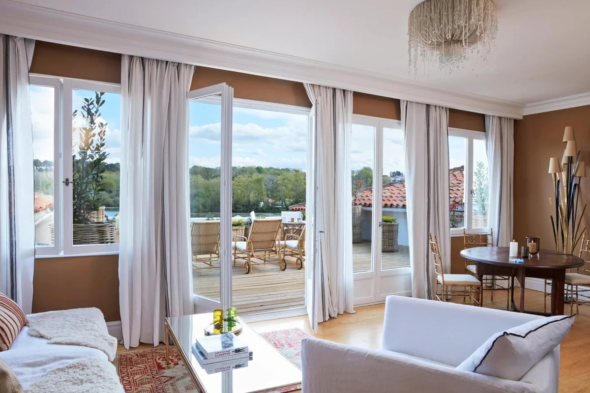 Brindos, Lac & Château, rooms