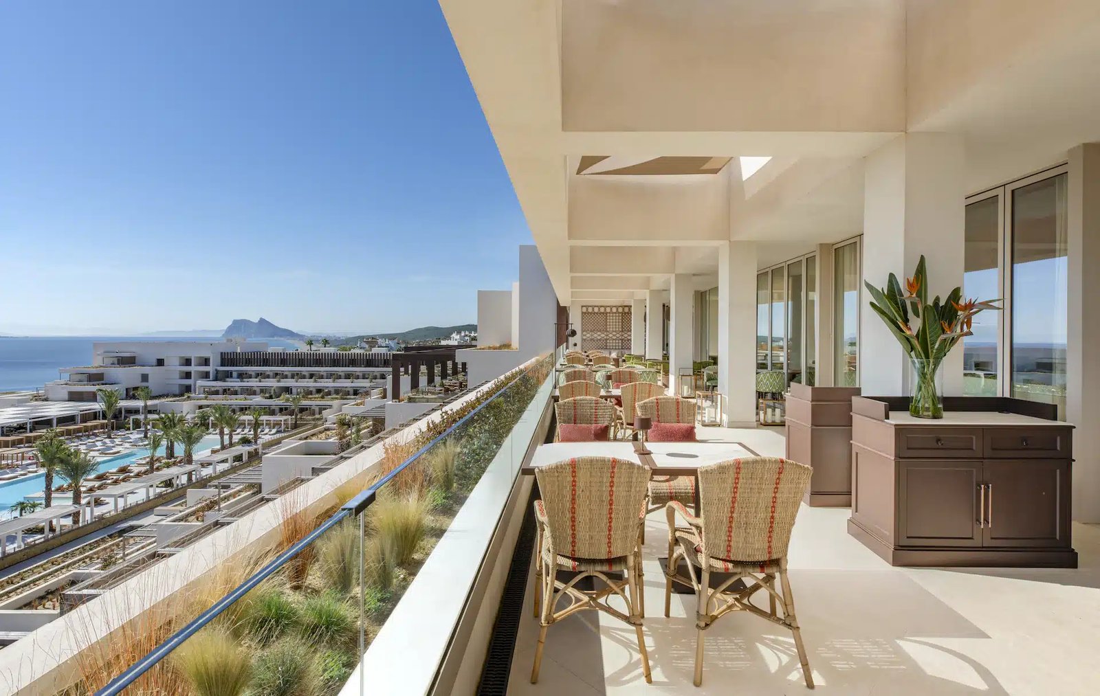 Fairmont La Hacienda Costa del Sol, eat & drink