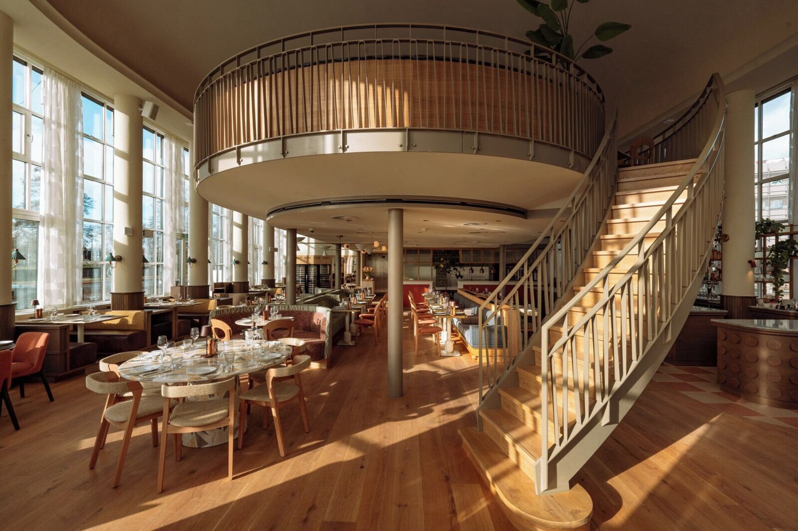 De Plesman Hotel The Hague, eat & drink