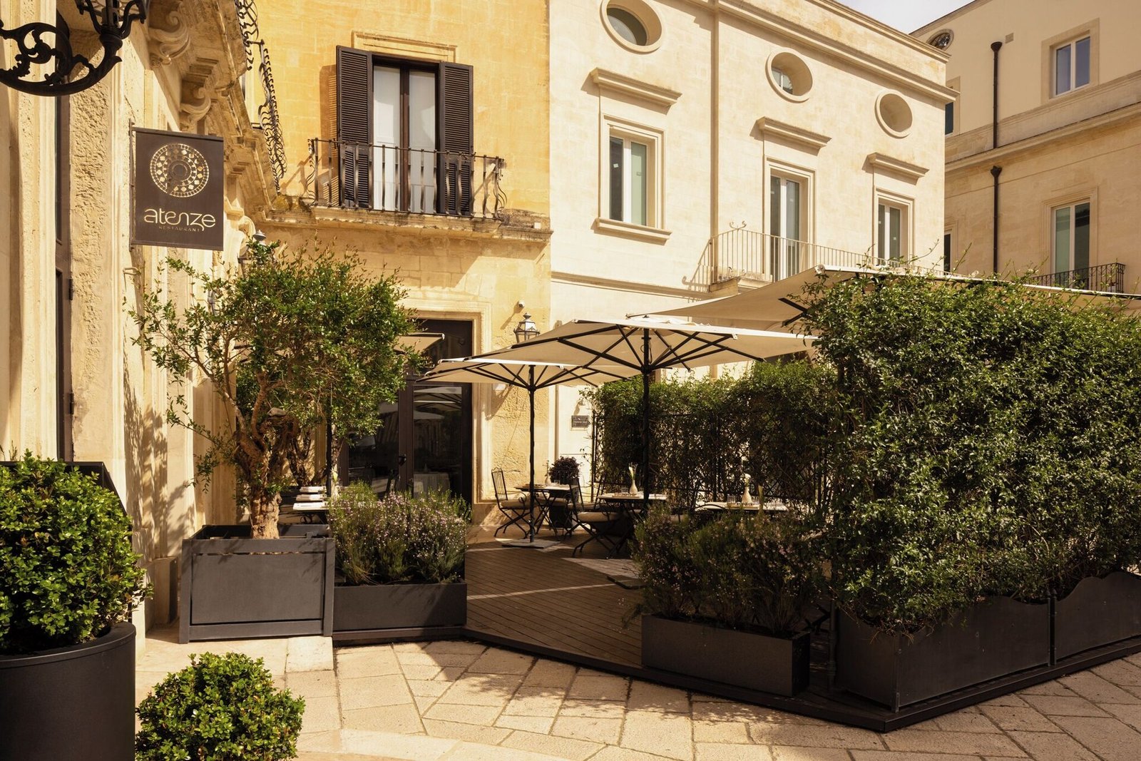 Patria palace, eat & drink