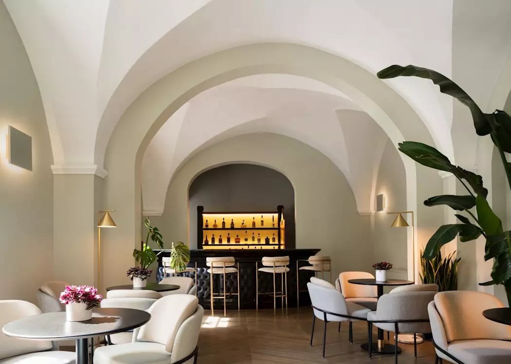 Patria palace, eat & drink