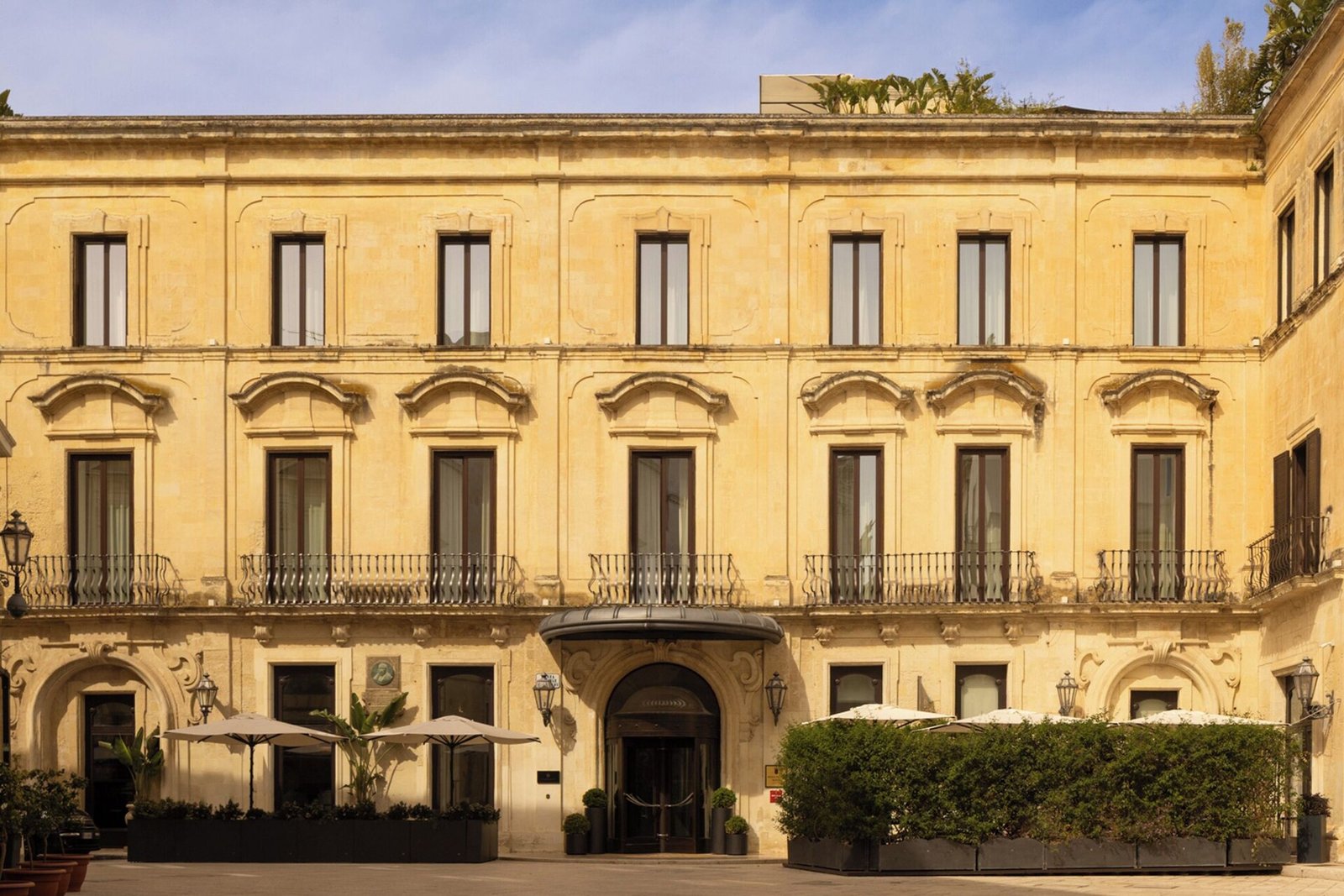 Patria palace, backstory