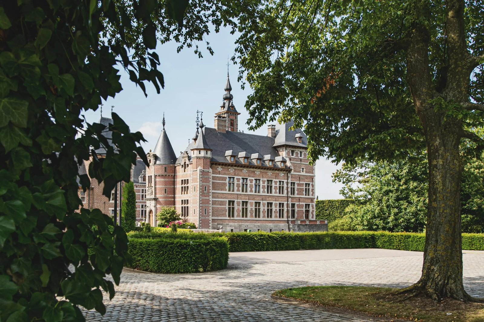 Castle of Ordingen, backstory