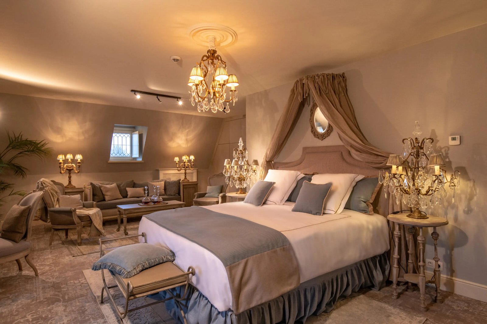 Castle of Ordingen, rooms